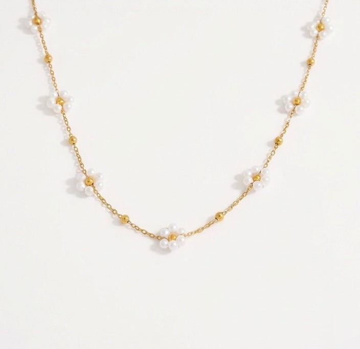 Pearl and Gold Bead Necklace
