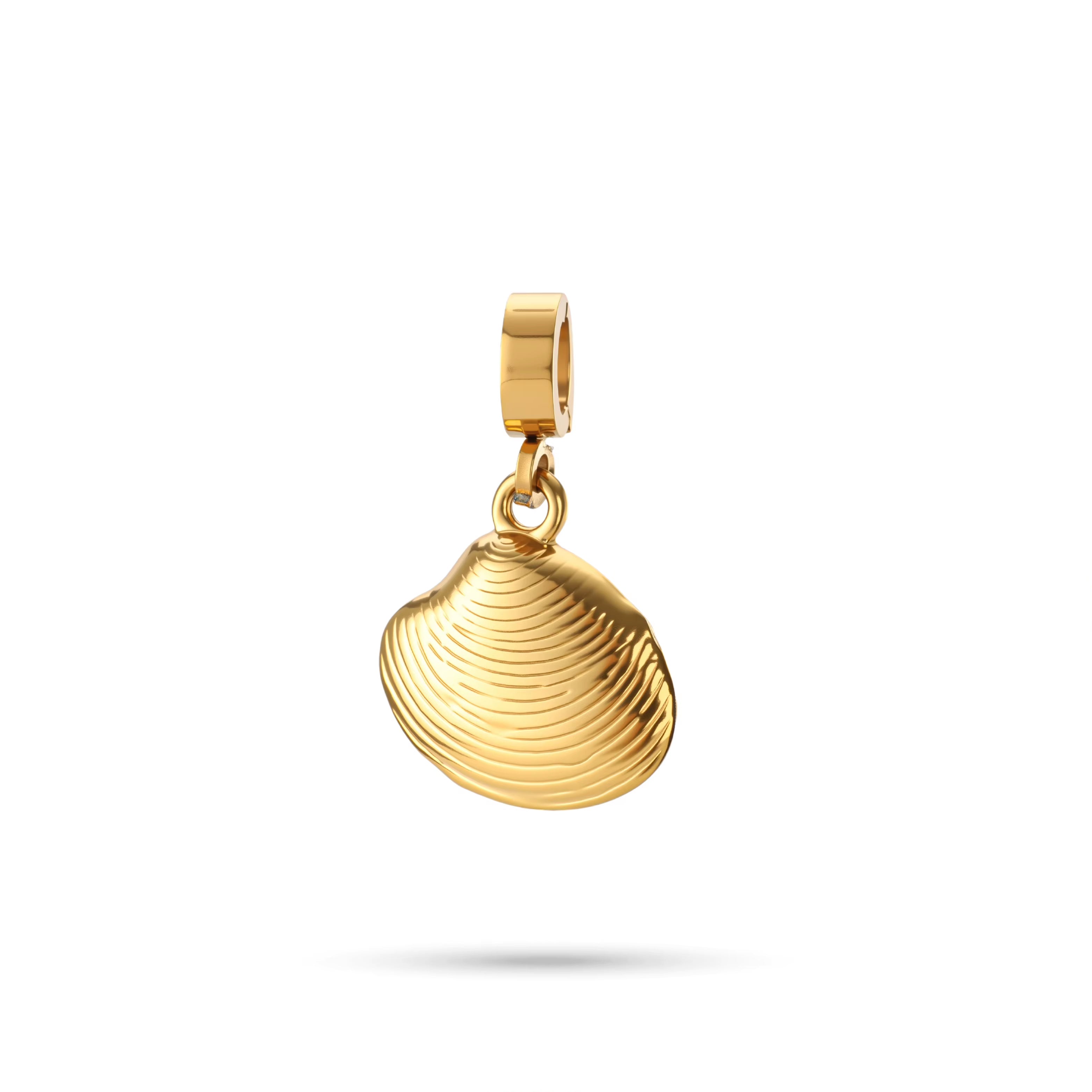 Orenza Shell Charm - Gold Seashell Charm - The Summer Edit